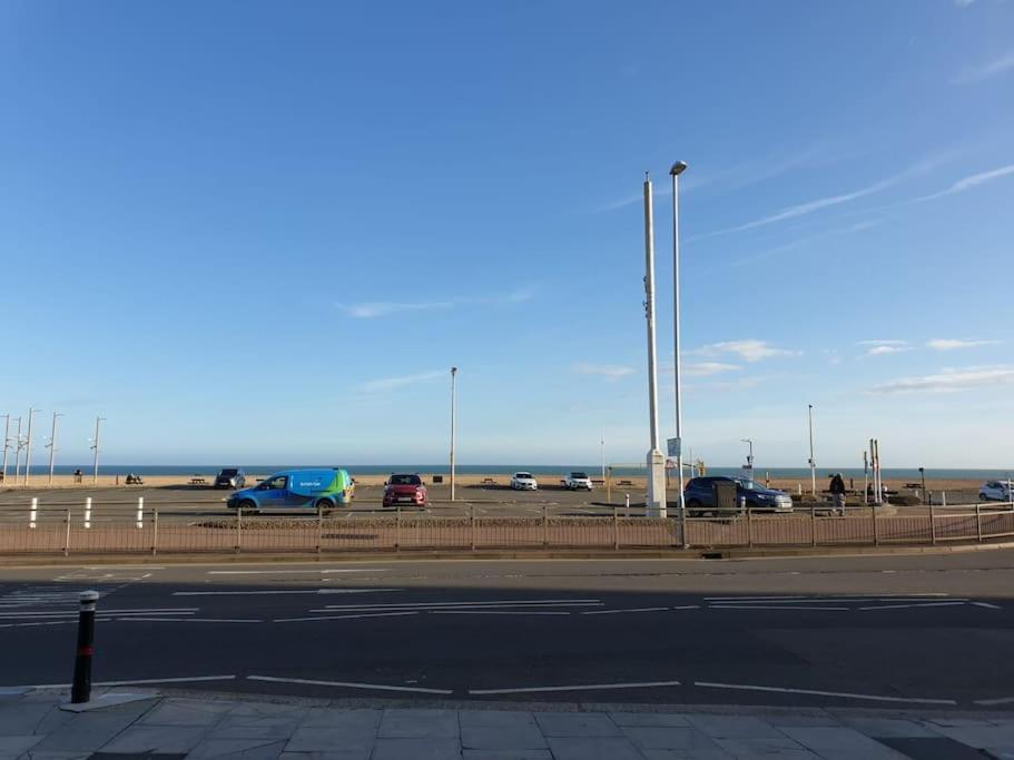 Two Bed Flat Sea View Old Town Hastingsアパートメント エクステリア 写真