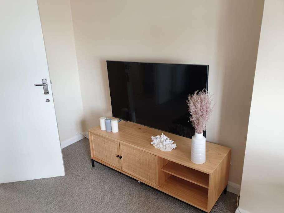 Two Bed Flat Sea View Old Town Hastingsアパートメント エクステリア 写真
